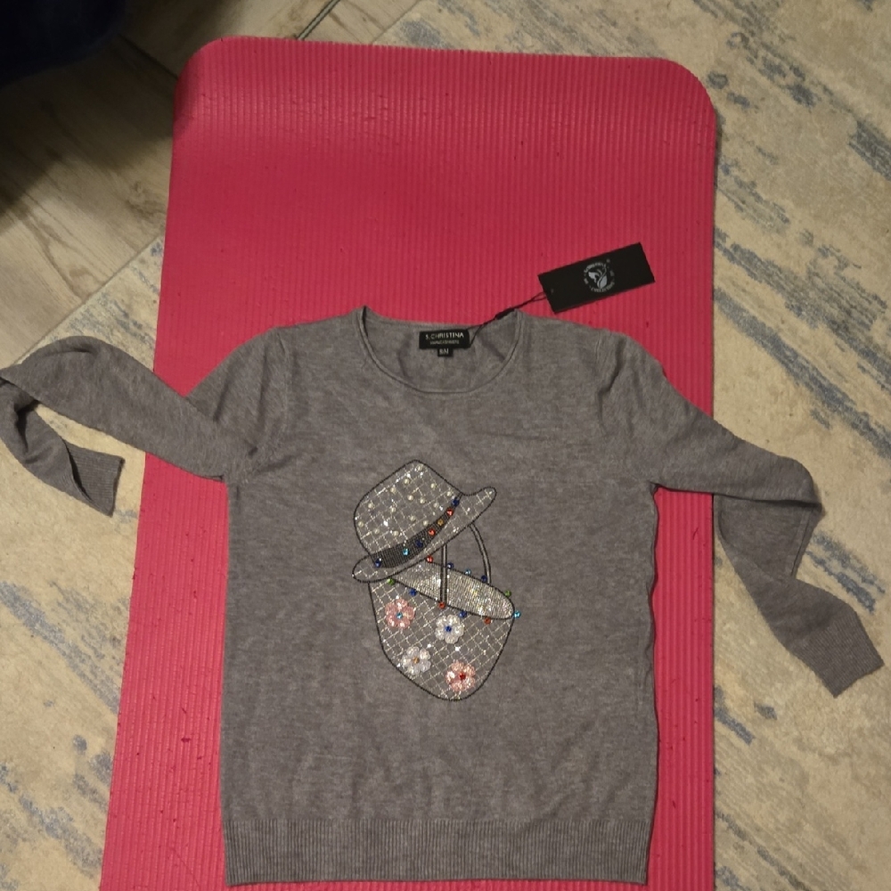 CASHMERE Brand New Gray Sweater with Embellished Design